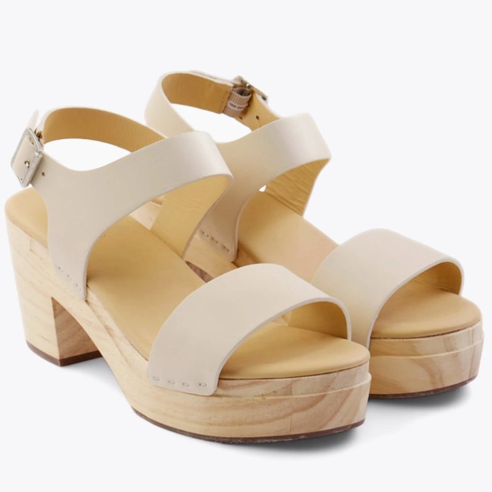 NWT Nisolo All-Day Open Toe Clog in Bone, size 9